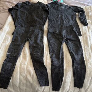 Kids thermal compression sets (2 tops + 2 bottoms)